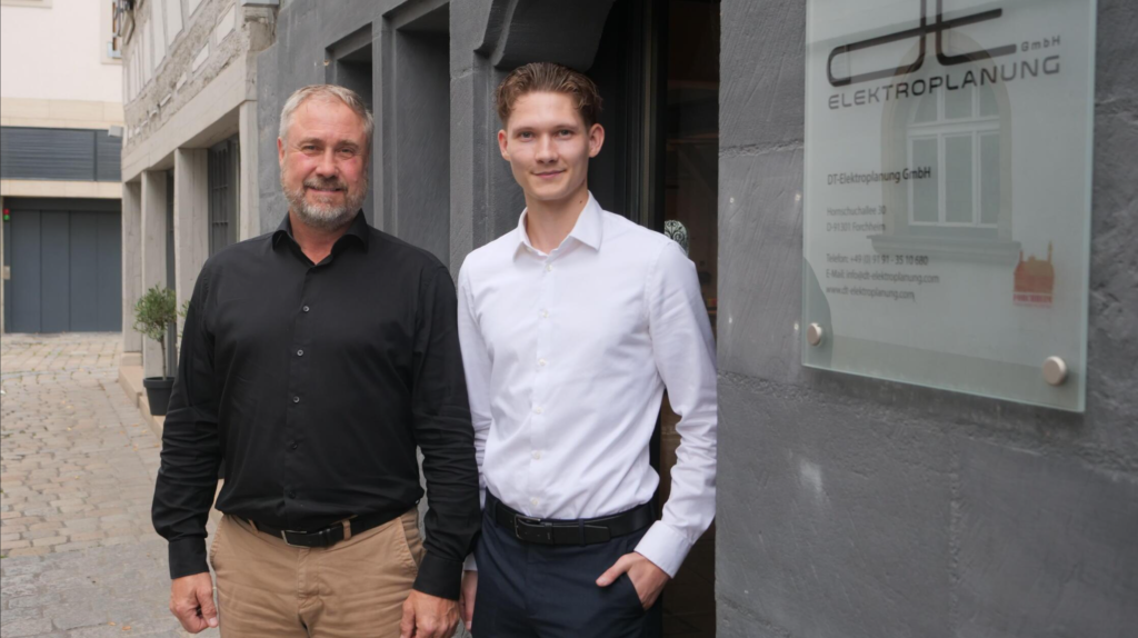 2025 10 15 Leon Levin 1024x574